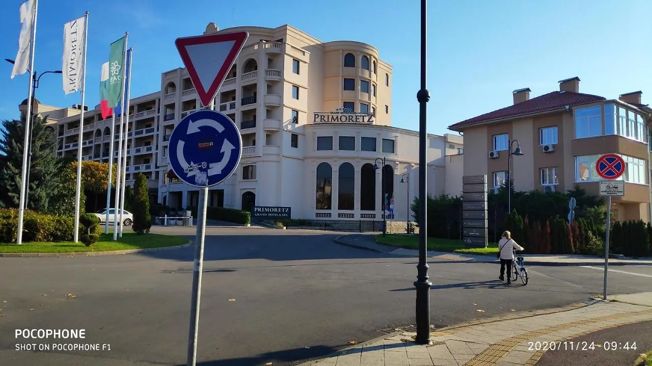 Unique Location Apartment With Parking Burgas City